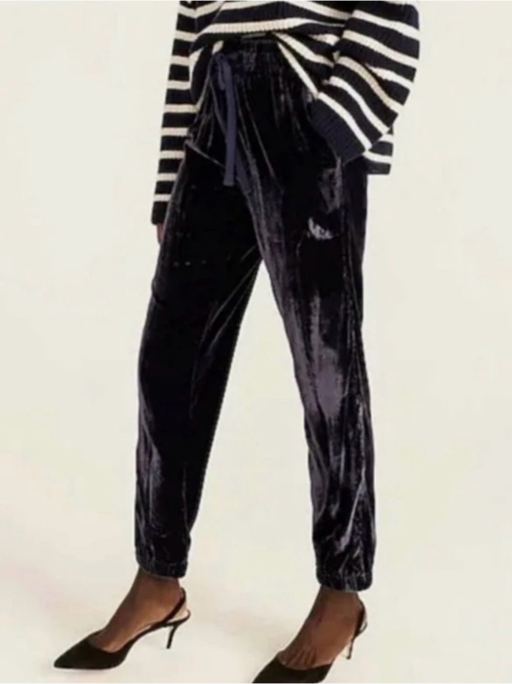 J.Crew Black Velvet Jogger Pants Women’s Size 4 Elastic Waist Tie Lounge Chic